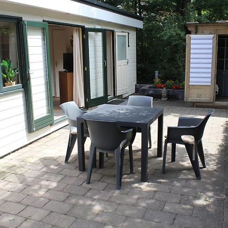 Sfeervolle Chalet Met Terras, H14 De Veldkamp, Epe, Voor 4 Personen别墅 外观 照片