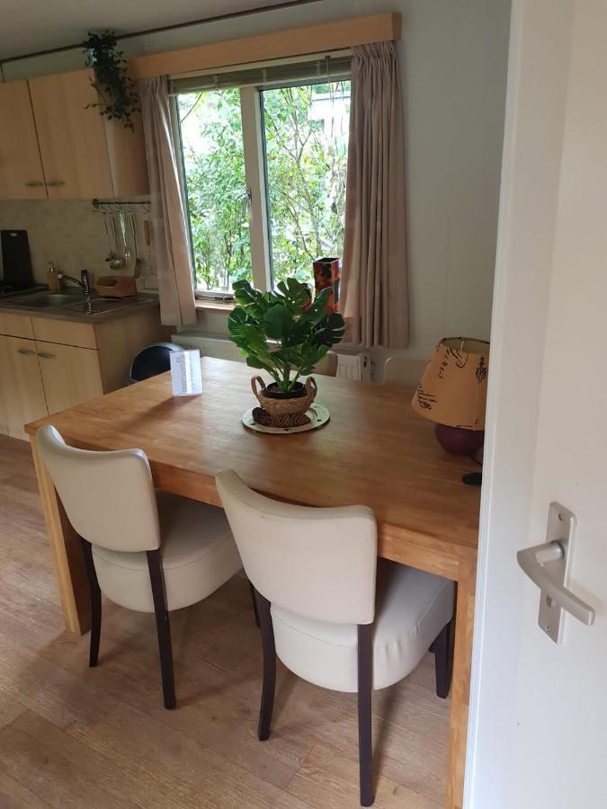 Sfeervolle Chalet Met Terras, H14 De Veldkamp, Epe, Voor 4 Personen别墅 外观 照片